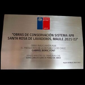 Placa de inauguración en bronce